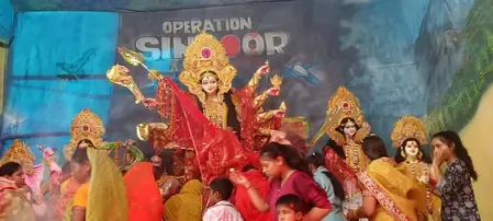 बिहार के दुर्गापूजा के पंडालों में दिख रहा आस्था, देशभक्ति और विज्ञान का अद्भुत संगम ‎