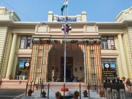 Why Are Students in Bihar Being Denied Entry to Board Exam Centres for Late Arrival?