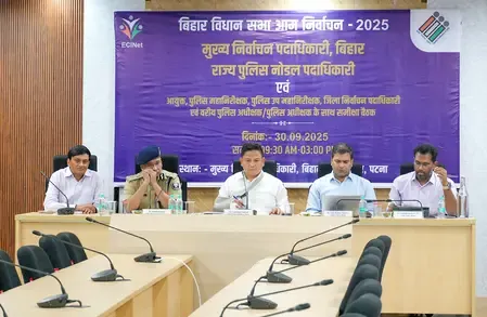 बिहार में आचार संहिता लागू होते ही एक्शन में प्रशासन, 2 करोड़ से अधिक की नकदी-शराब जब्त