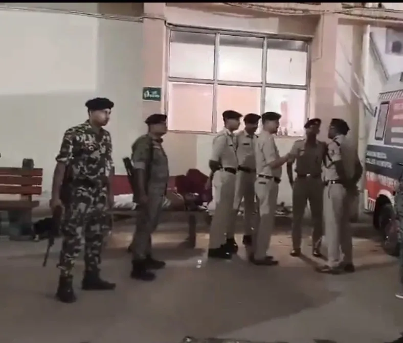 बिहार: औरंगाबाद में नगर परिषद अधिकारी विमल कुमार की हत्या, धनौती पुल के पास रात में रोककर किया हमला