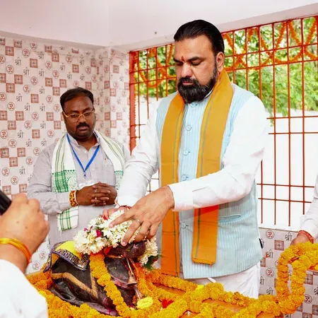 बक्सर के रामरेखा घाट पर लगेगी प्रभु श्रीराम की भव्य मूर्ति, सीएम सम्राट चौधरी ने की घोषणा