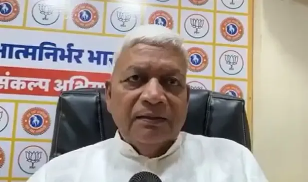 क्या बिहार में घोटालेबाज जीतेंगे या सुशासन? भाजपा सांसद दामोदर अग्रवाल