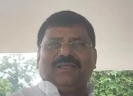 क्या बिहार में एनडीए की लहर से बेचैन हो गए हैं लालू प्रसाद यादव?