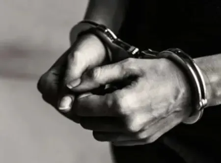 क्या बिहार में प्रखंड आपूर्ति पदाधिकारी को रिश्वत लेते रंगेहाथ गिरफ्तार किया गया?