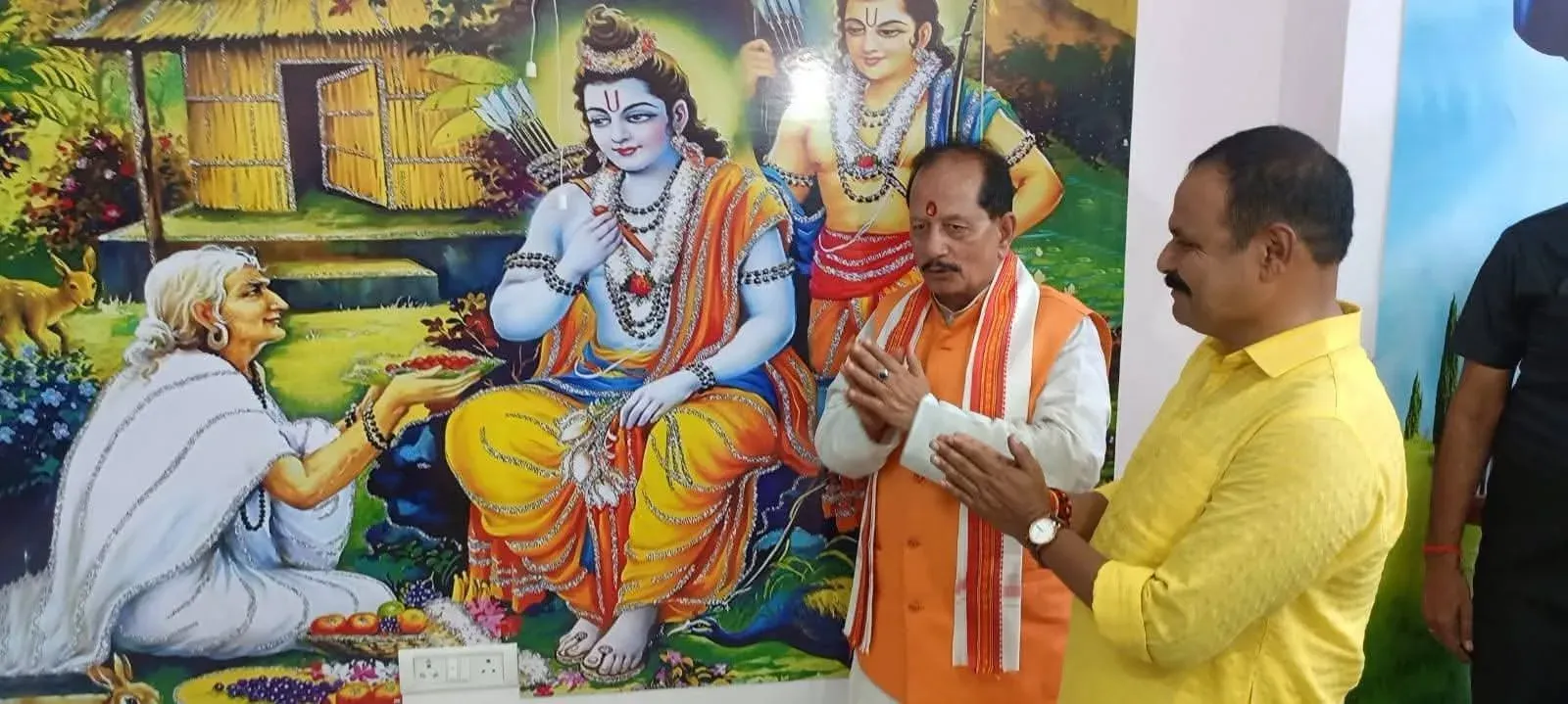 Bihar Minister Nandkishore Ram holds Griha Pravesh at Patna's politically charged 10 Circular Road