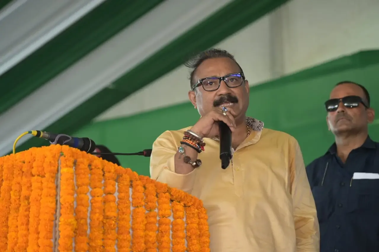 Did Bihar Minister Send a Rs 100 Crore Defamation Notice to Prashant Kishor?
