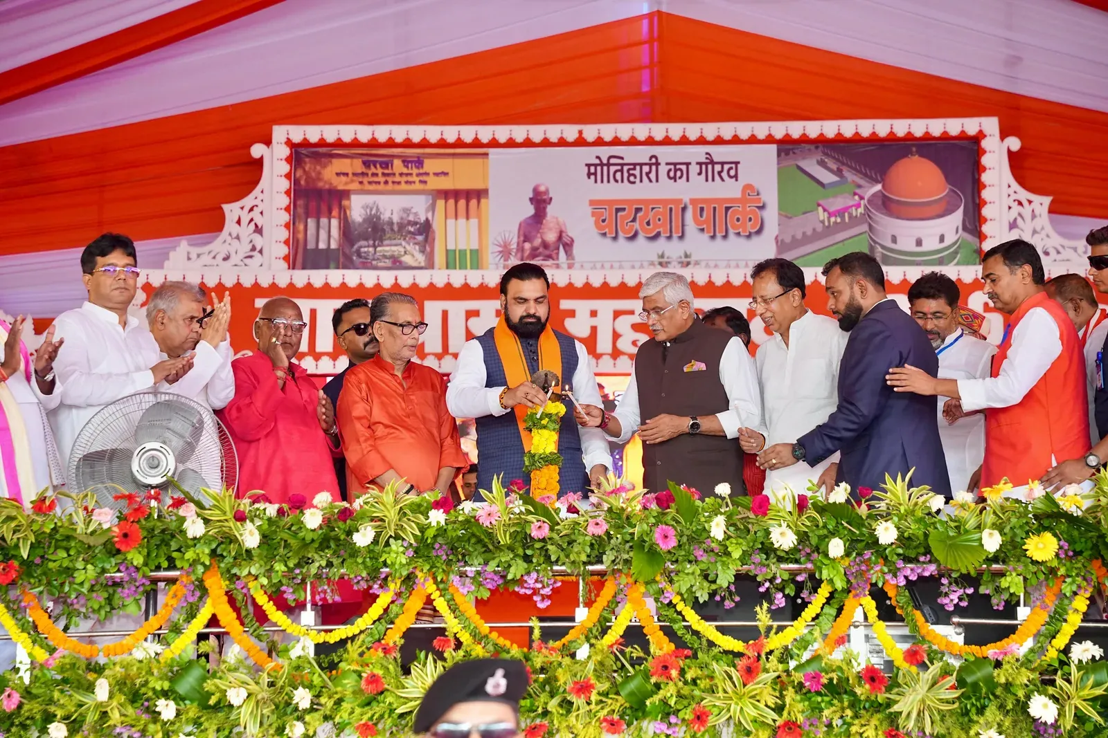 मोतिहारी में CM सम्राट चौधरी की बड़ी घोषणाएं: बंद चीनी मिल फिर खुलेगी, ₹285 करोड़ की 145 योजनाओं का शिलान्यास