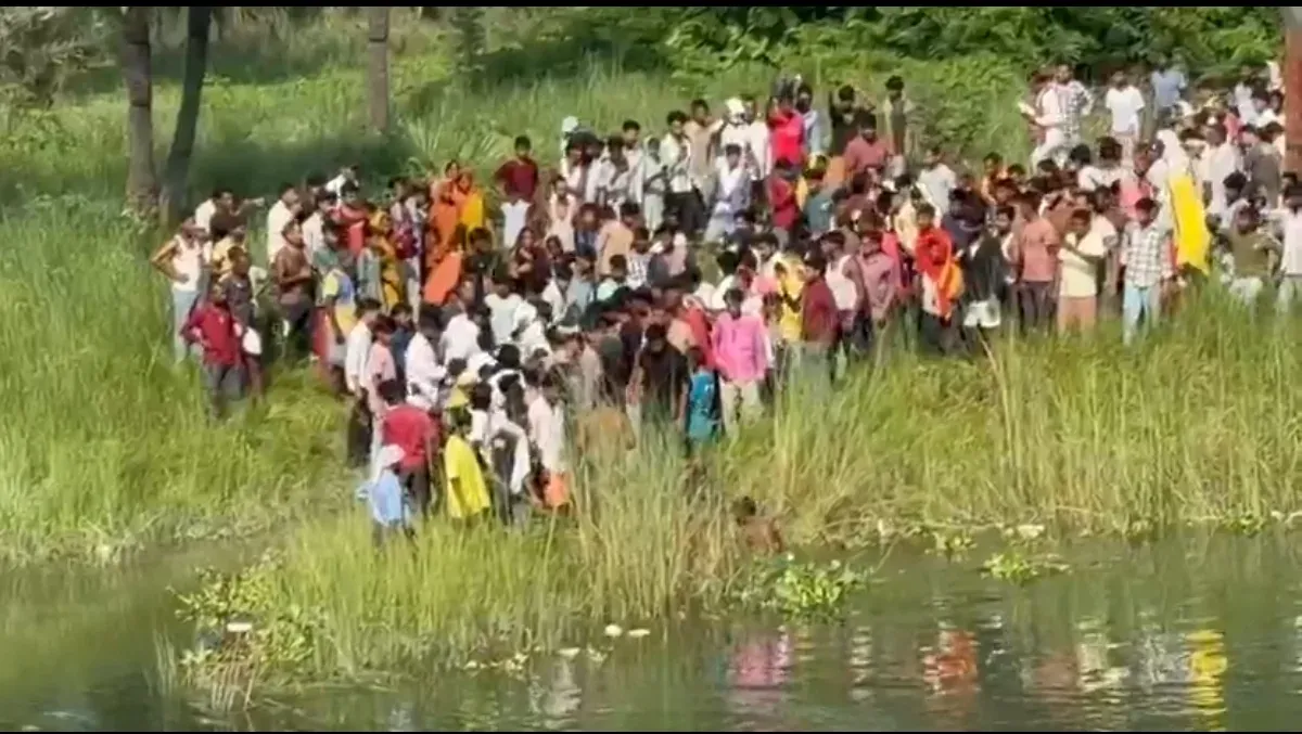 मुजफ्फरपुर में बया नदी में डूबे तीन किशोर, साहेबगंज में पसरा मातम; एनडीआरएफ की देरी पर सवाल
