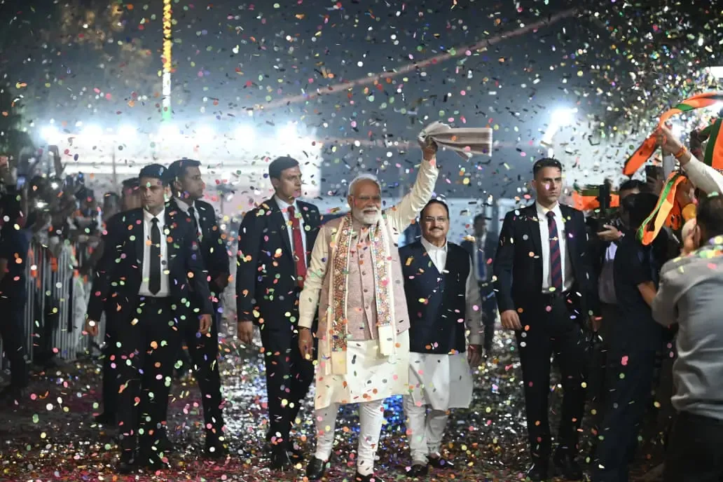 क्या पीएम मोदी ने बिहार में प्रचंड जीत पर कहा, 'जनता ने गर्द उड़ा दिया'?