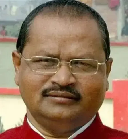 बिहार : निर्दलीय सांसद पप्पू यादव से मिलने पहुंचे जदयू विधायक गोपाल मंडल, साथ में किया नाश्ता 