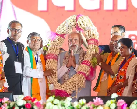 बिहार चुनाव : 'पोलस्ट्रैट' ने भी माना एनडीए को मिलेगा बहुमत, 143 सीटें तक मिलने का अनुमान