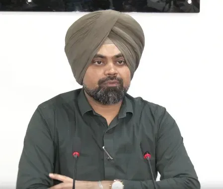 बिहार परीक्षा घोटाला: बायोमेट्रिक एजेंसी 'साए एडुक' पर शक, BPSC परीक्षाएं रद्द, कई गिरफ्तार