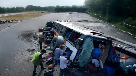 What Caused the Passenger Bus to Overturn in Bihar?