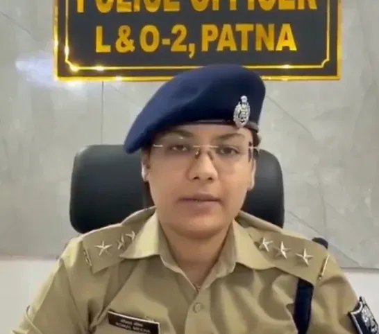 पटना में ड्रग तस्करी पर पुलिस का शिकंजा: 585 ग्राम स्मैक, 5 किलो गांजा जब्त, दो गिरफ्तार