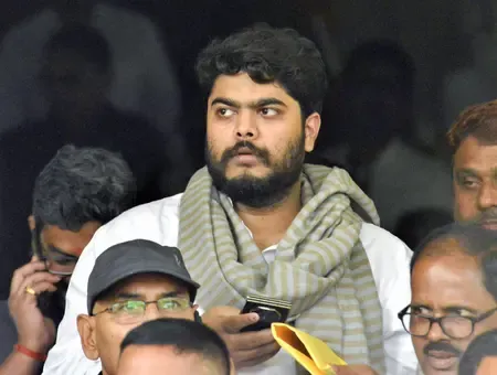 Bihar Police raid RJD MLA Osama Shahab's homes in Siwan land grab case