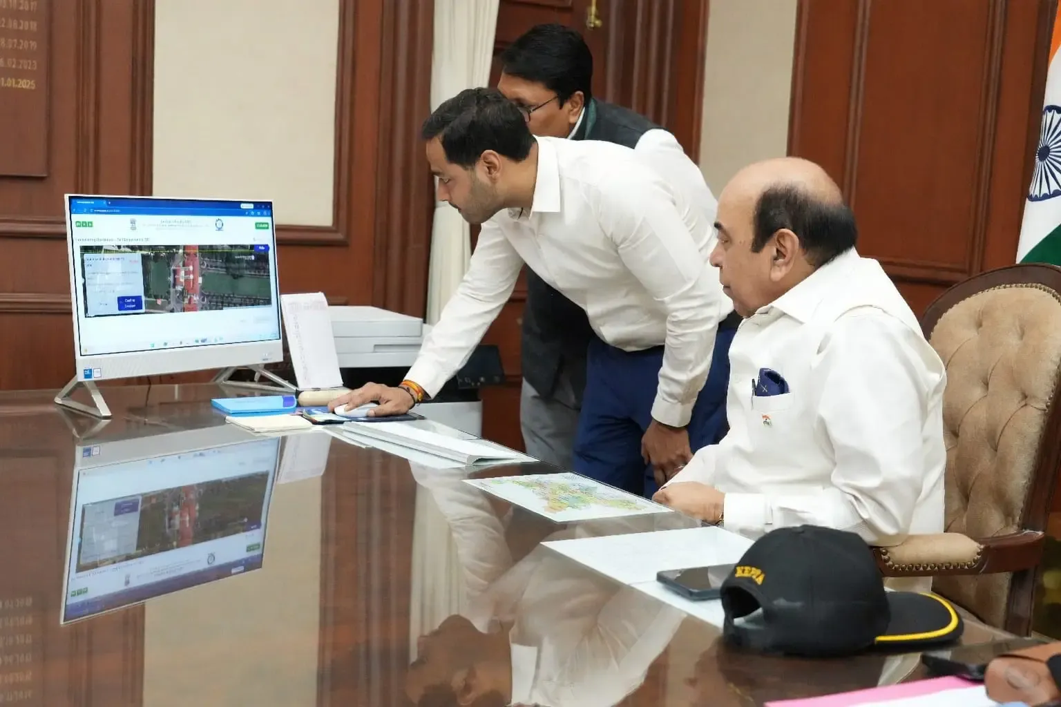 पटना में राज्यपाल ने किया 'जनगणना 2027' का शुभारंभ, जानें स्व-गणना की प्रक्रिया