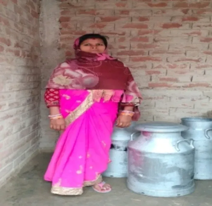 मुंगेर की बबीता देवी बनीं 'लखपति दीदी': ₹50,000 के ऋण से शुरू किया दूध कारोबार, अब सालाना ₹10 लाख की आय