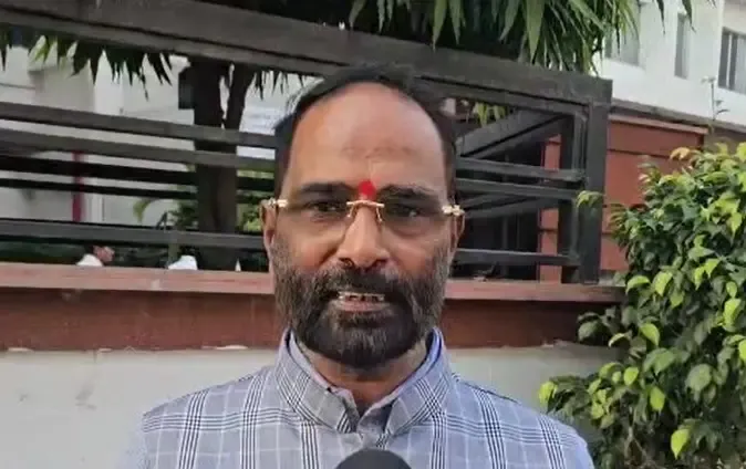क्या संजय मयूख ने लालू परिवार पर भ्रष्टाचार का आरोप लगाया?