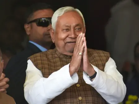 क्या बिहार में 'सात निश्चय-3' के तहत वरिष्ठ नागरिकों के लिए घर पर स्वास्थ्य सेवाएं उपलब्ध होंगी?