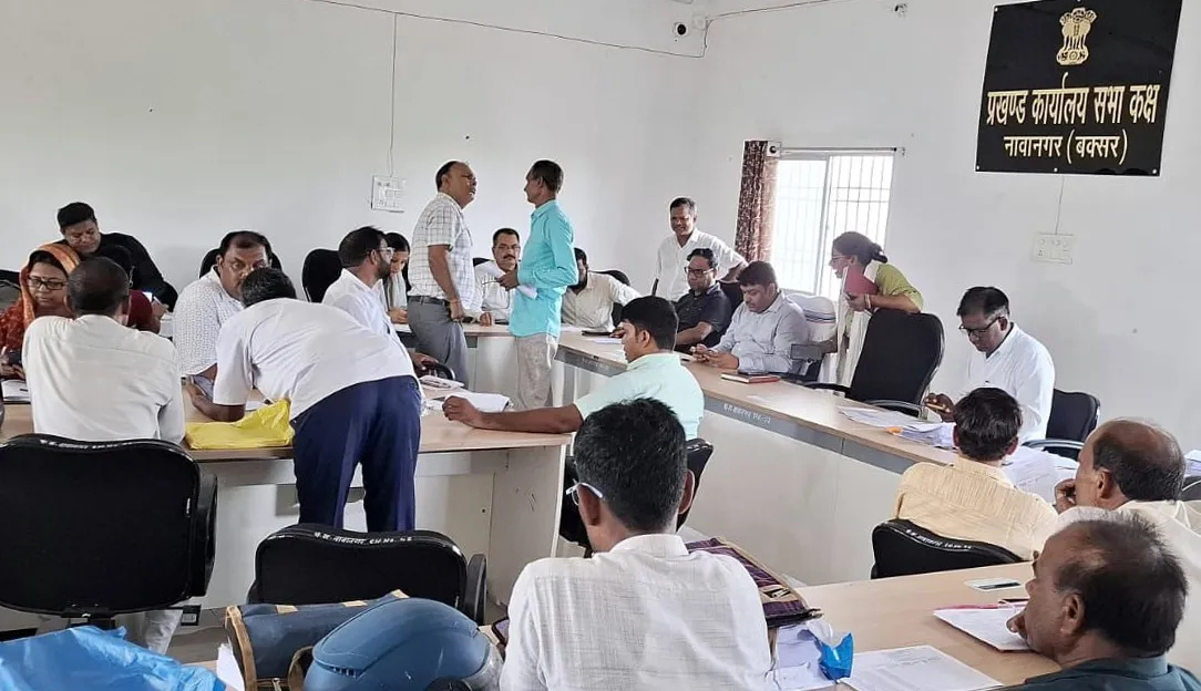 What Did the Supreme Court Direct the Election Commission Regarding Voter Data in Bihar?