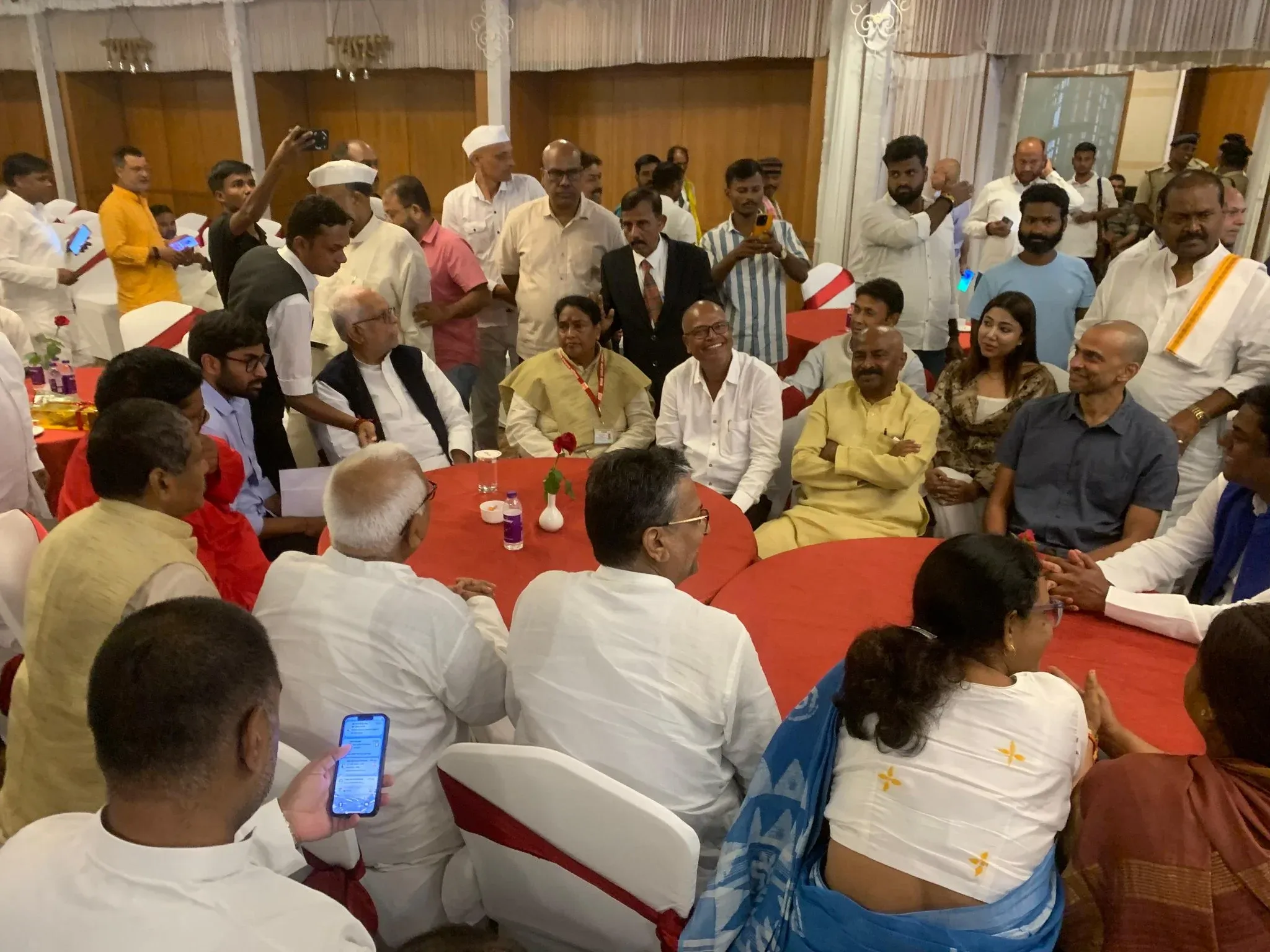 Why is Sudarshan Reddy Seeking the Support of INDIA Bloc Leaders in Patna?