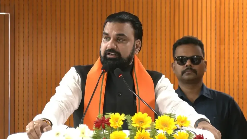 Bihar to host Hindi Sahitya Samagam in Patna, CM Choudhary invites top writers