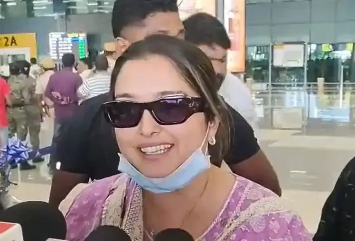 क्या आम्रपाली दुबे ने कहा, 'मेरा वोट विकास के साथ'?