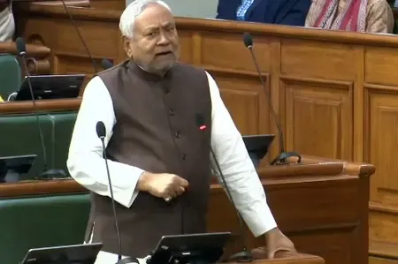 बिहार विधानसभा में सीएम नीतीश का आक्रोश, विपक्ष को दी चुप रहने की सलाह