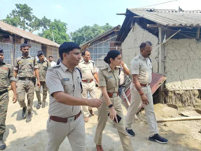 Purnea land dispute clash: Police team attacked, 11 injured in Anditola village