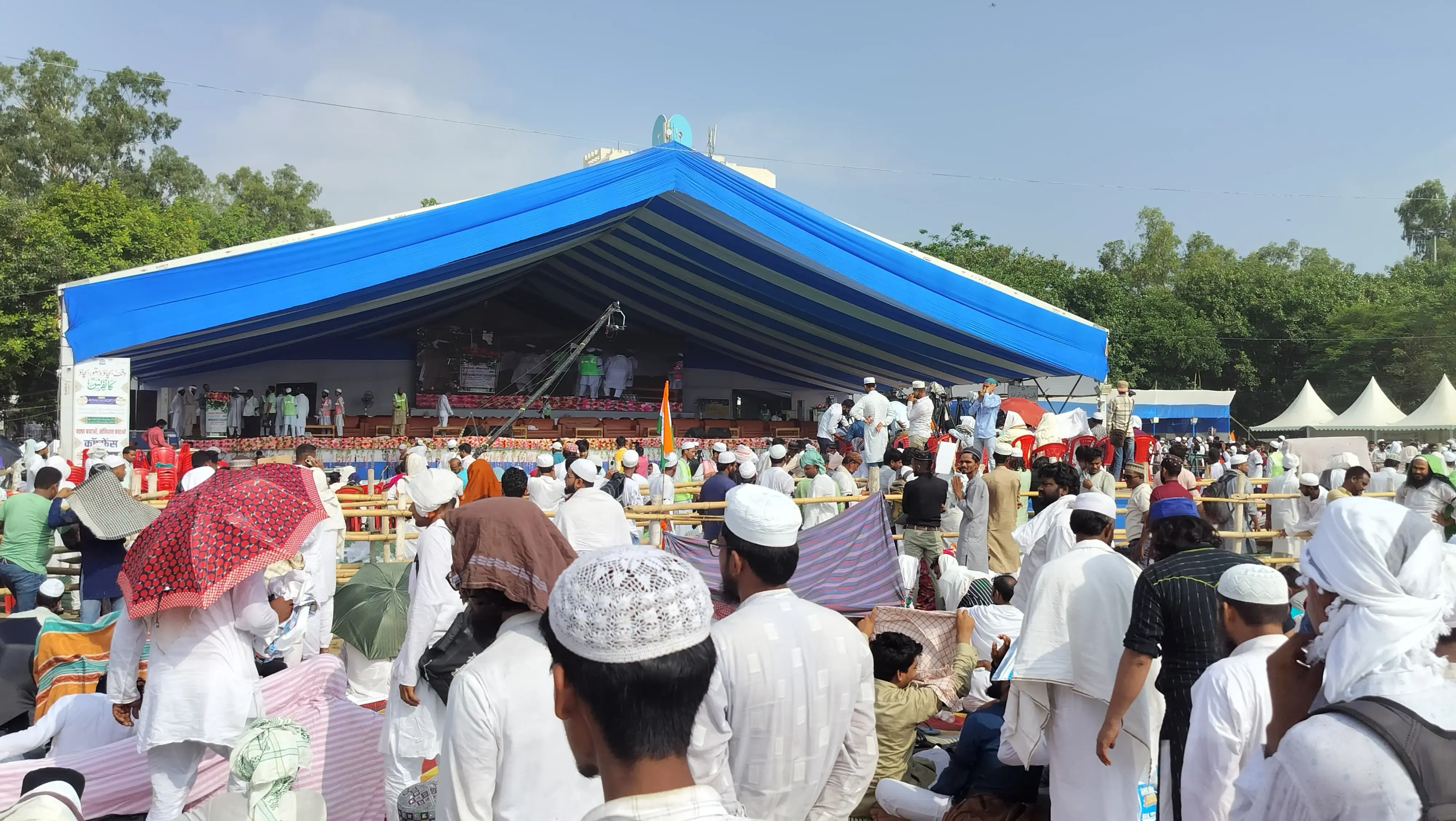 Why is Bihar's VIP Rallying Against the Waqf Act?