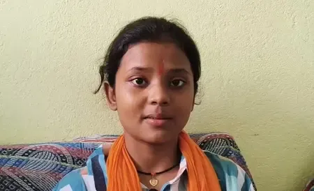 How Did Bihar's 12-Year-Old Divya Tiwari Become an Internet Sensation with Her Songs?