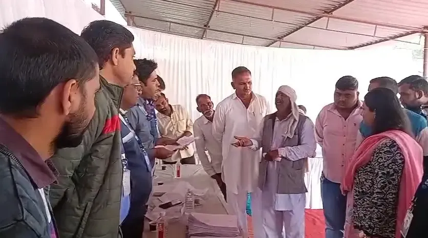 क्या बीकानेर में वर्ष की अंतिम लोक अदालत में लोगों की भीड़ उमड़ी?