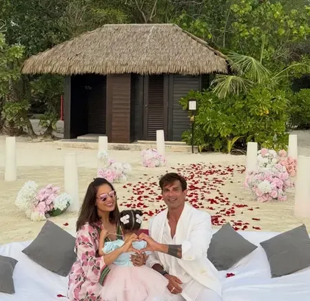 Bipasha Basu celebrates her ‘blessed & blissed’ birthday with Karan Singh Grover, & daughter Devi