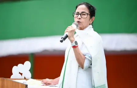 क्या ममता बनर्जी ने बीरभूम में प्रशासनिक बैठक में 1,142 करोड़ की परियोजनाओं का शिलान्यास किया?