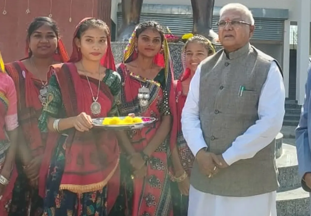 How does Birsa Munda University embody PM Modi’s vision for tribal culture?