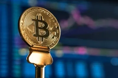 Is Bitcoin Plummeting to a Six-Month Low?