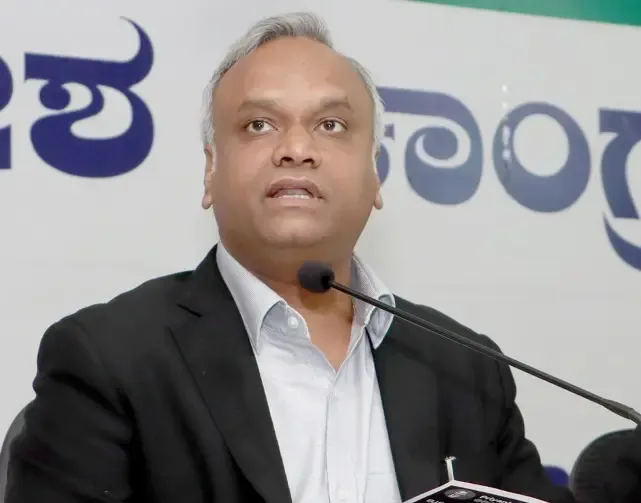 क्या भाजपा और आरएसएस इतिहास को नहीं पढ़ना चाहतीं?