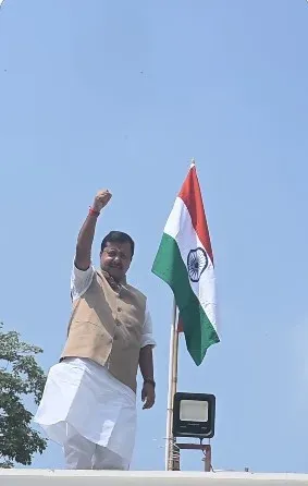 BJP chief Nitin Nabin hoists Tricolour in Delhi, backs Har Ghar Tiranga