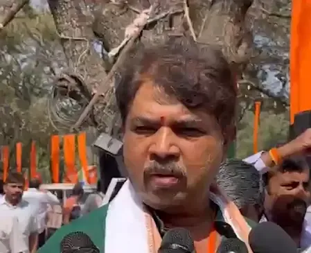 Why is the BJP Criticizing the Karnataka Government Over RTC Strikes and Garbage Issues?