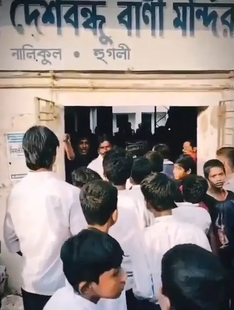 Is BJP Accusing Forced Attendance of Students at Mamata Banerjee's Singur Rally?