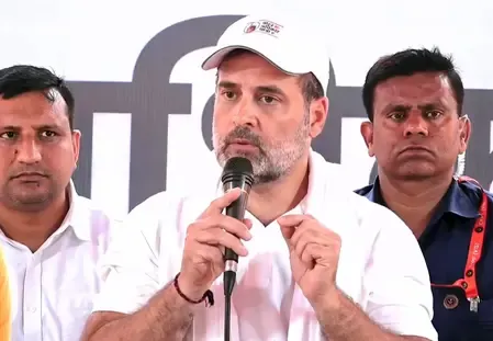 क्या चुनाव आयोग भाजपा का साथी बन चुका है? बिहार में वोट चोरी नहीं होने देंगे: राहुल गांधी