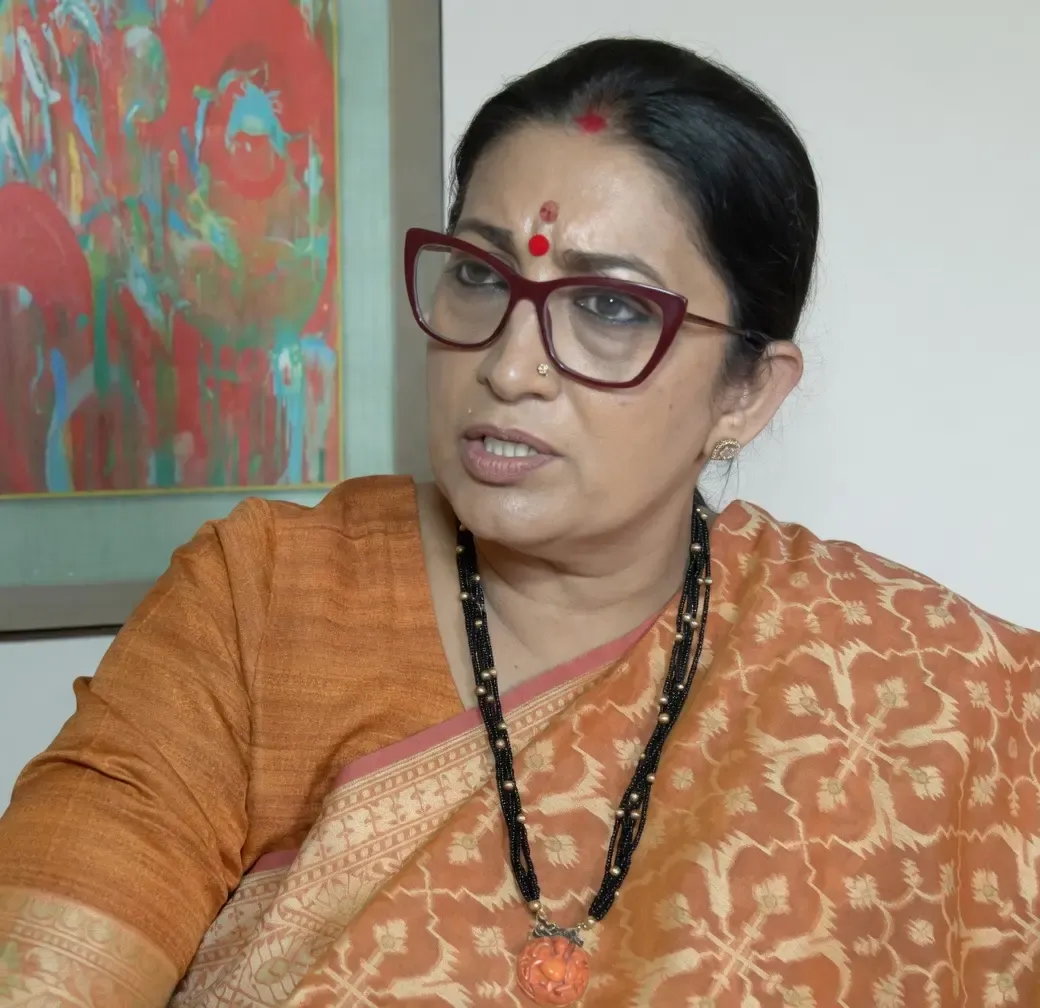 स्मृति ईरानी का दावा: भाजपा सरकार बनने पर बंगाल में होगा यूसीसी लागू