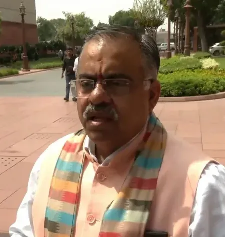 भाजपा सांसदों ने पब्लिक एग्जामिनेशन बिल को बताया ऐतिहासिक, कहा-पीएम मोदी का संकल्प, पेपर लीक के दोषी बख्शे नहीं जाएंगे  