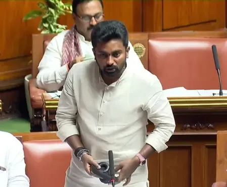 भाजपा का बेंगलुरु में डेटा सेंटर पार्क की मांग, प्रियंक खड़गे ने सब्सिडी के मुद्दे पर दी प्रतिक्रिया
