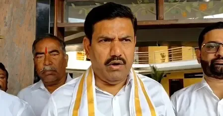 भाजपा प्रदेश अध्यक्ष ने लगाया ‘गृह लक्ष्मी योजना’ में अनियमितता बरतने का आरोप, कहा-कर्नाटक सरकार रुख स्पष्ट करे