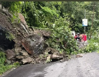 Is the Trinamool Government's Appeal for Donations a Genuine Relief Effort for North Bengal's Landslide Victims?