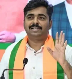 BJP rejects ‘Saamana’ criticism, blames Uddhav Sena for failures in Mumbai housing