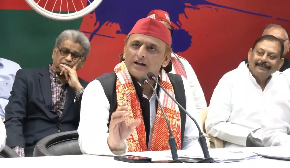 Akhilesh Yadav Blames BJP for Rising Inflation and Tax Burdens