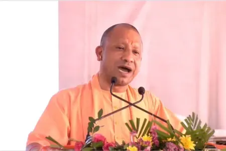 क्या भाजपा सरकार ने 'ग' से गणेश पढ़ाया और सपा ने 'ग' से गधा?