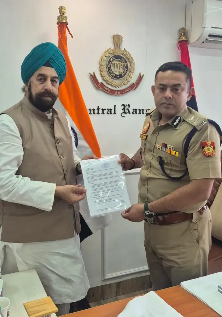 Why was a Sikh sarpanch denied entry at Red Fort over ‘kirpan’?